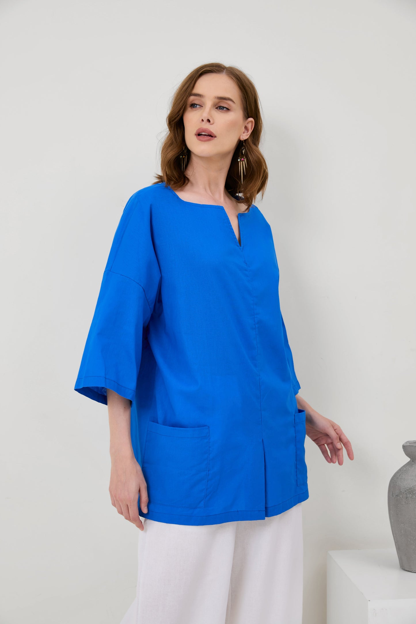 Cotton-Linen V-Neck Hem Slit Top