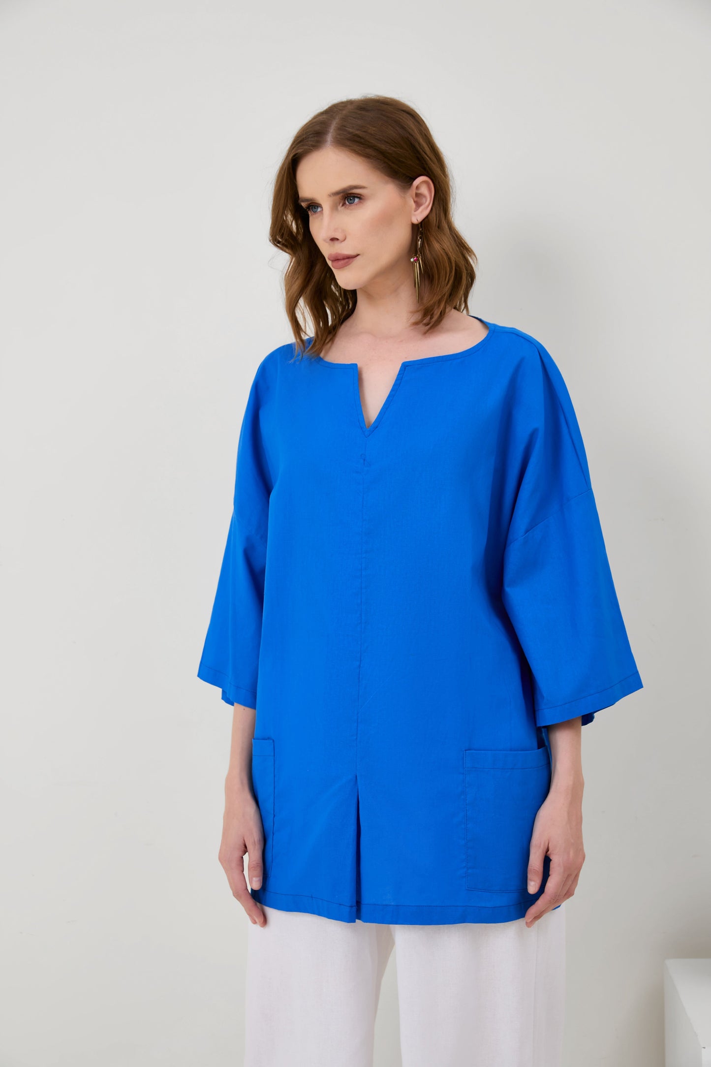 Cotton-Linen V-Neck Hem Slit Top