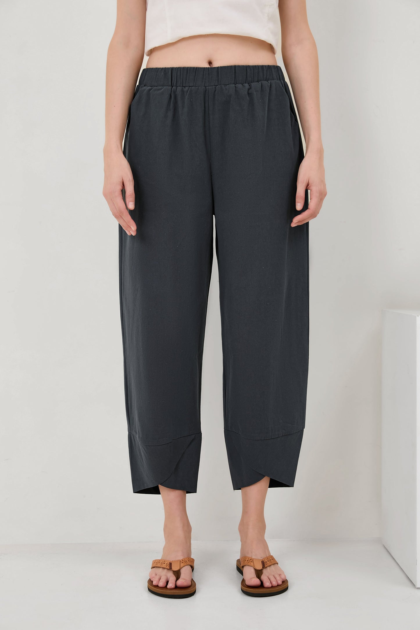 Womens Solid Color Simple Loose Casual Ankle pants