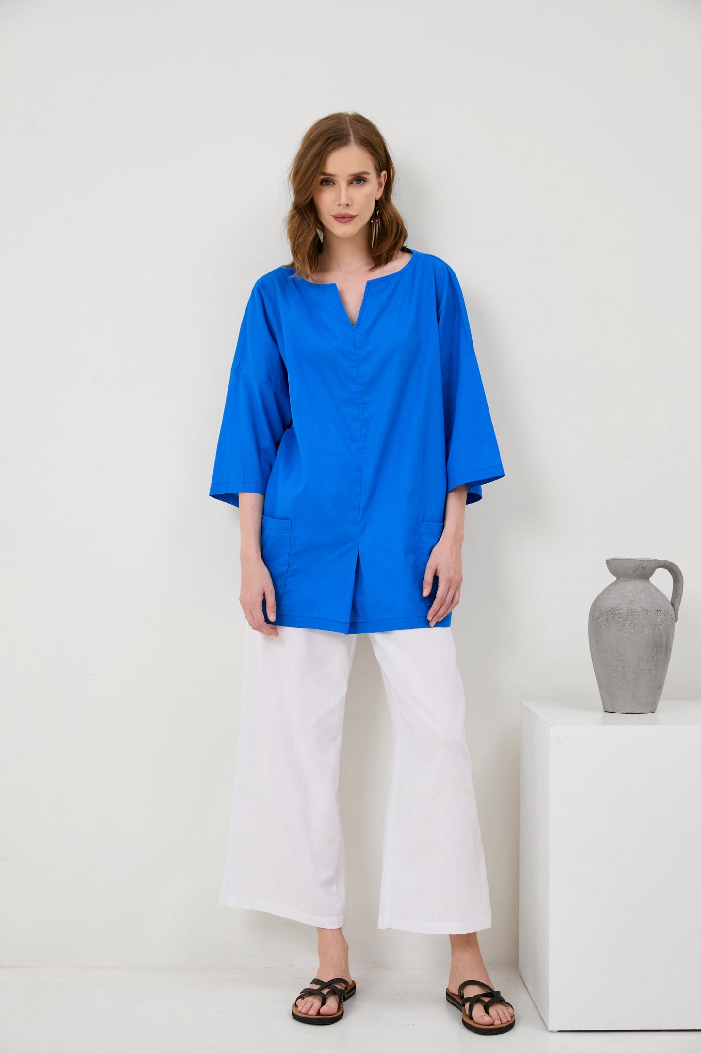 Cotton-Linen V-Neck Hem Slit Top