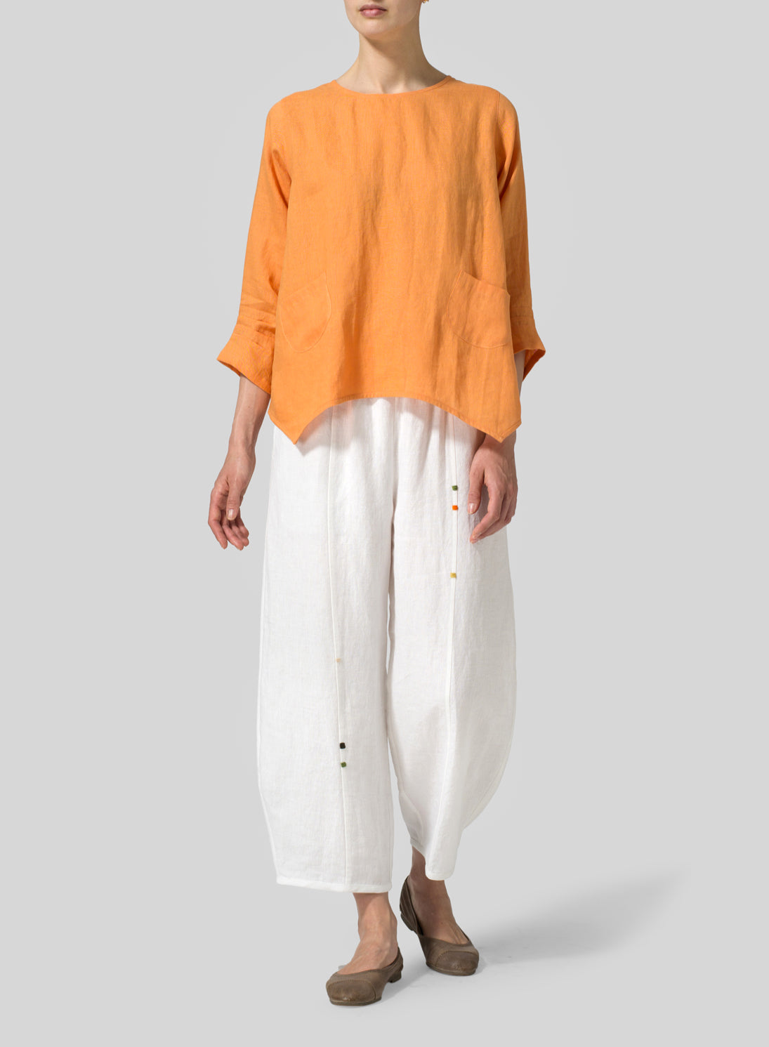 Cotton And Linen Crew Neck 3/4 Sleeve Shirt