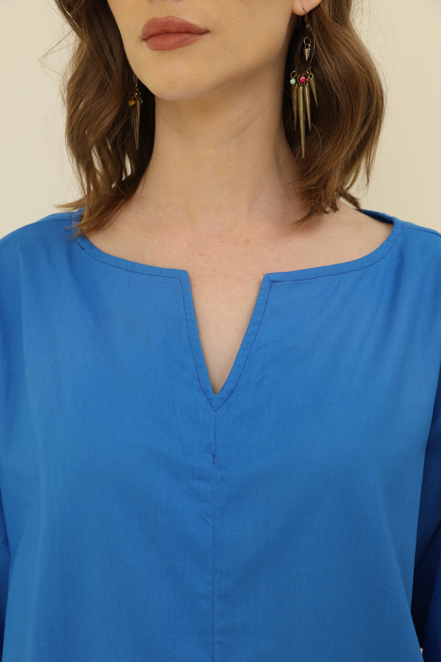Cotton-Linen V-Neck Hem Slit Top