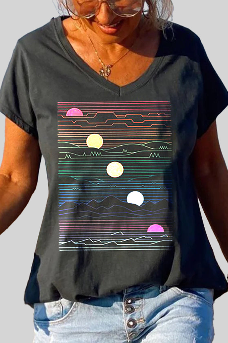 Sun Mountain Graphic V Neck Short Sleeve Black T-Shirt