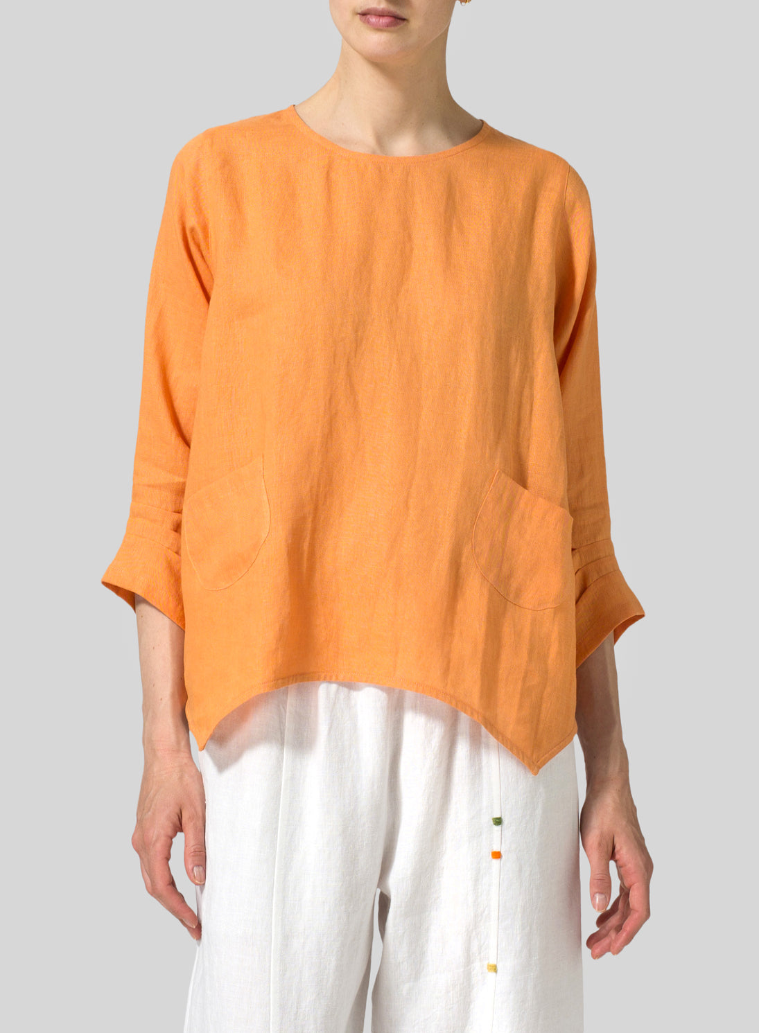Cotton And Linen Crew Neck 3/4 Sleeve Shirt
