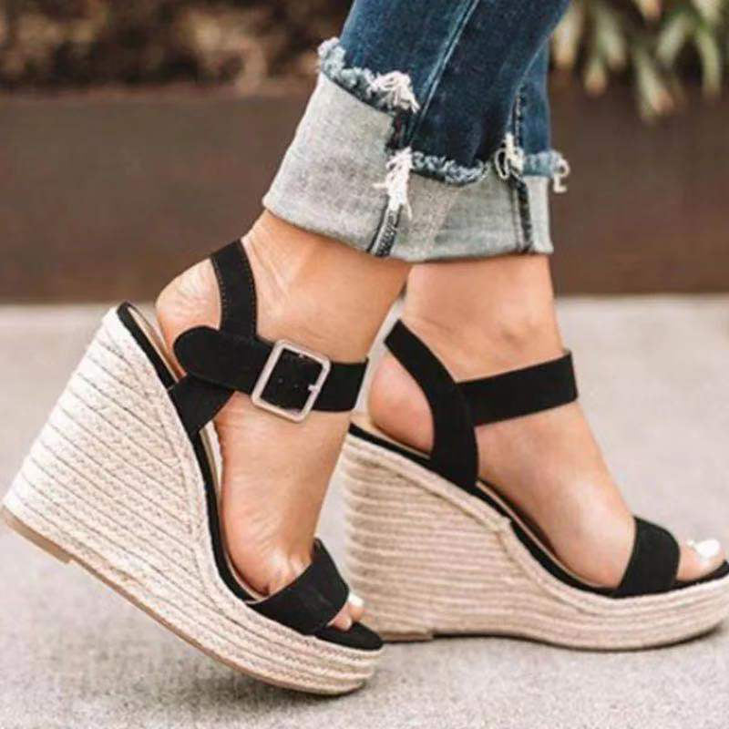 Animal Pattern Buckle Up Crochet Wedges Sandals